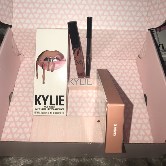 Kylie Jenner “CANDY K” Lip Kit - Picture 2 of 7
